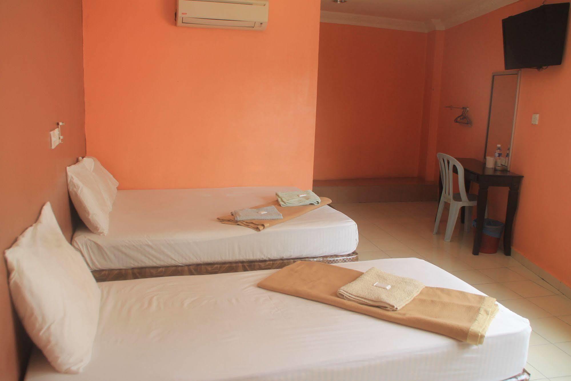 Sentosa Villa Hotel Klang Esterno foto